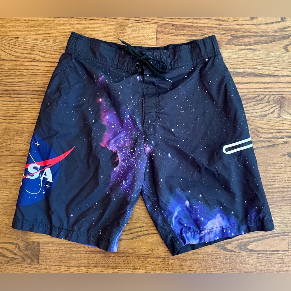 Buzz Aldrin Men’s Swim Trunks Bathing Suit Medium Lined w/ 2 Zippered Pockets